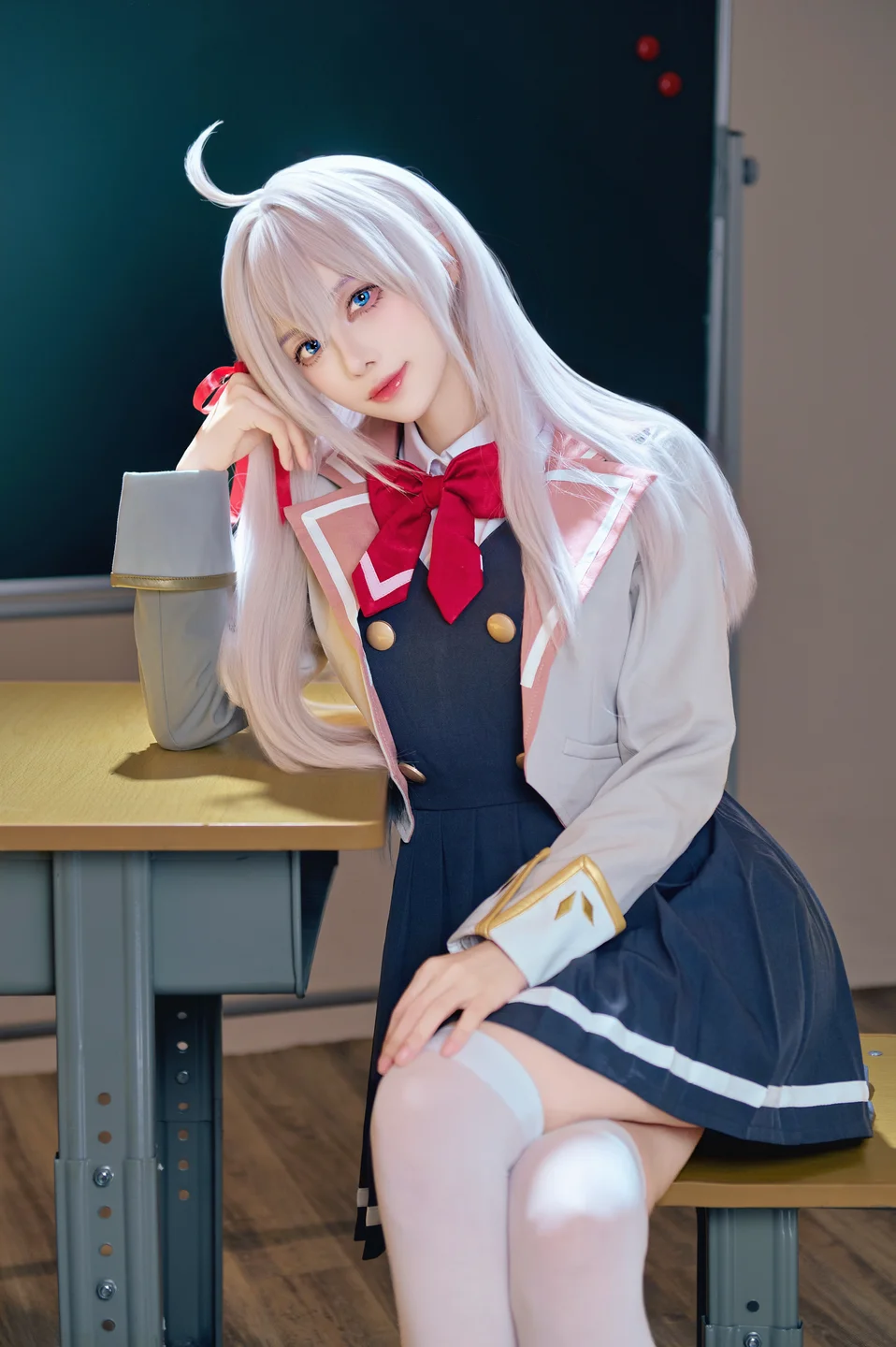 Shika小鹿鹿 - 艾莉同学 [38P-357MB] tg@simisebaisi 【丝足阁】013.webp